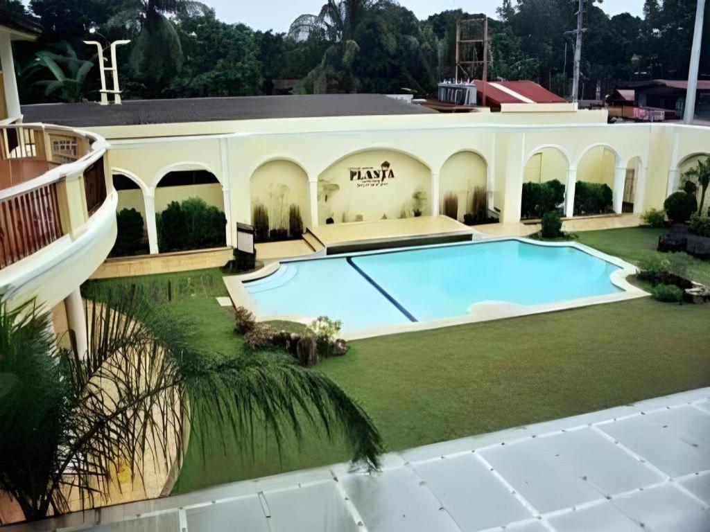Planta Centro Bacolod Hotel & Residences Esterno foto