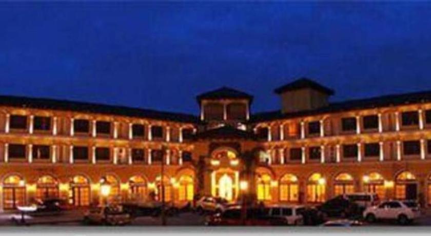 Planta Centro Bacolod Hotel & Residences Esterno foto